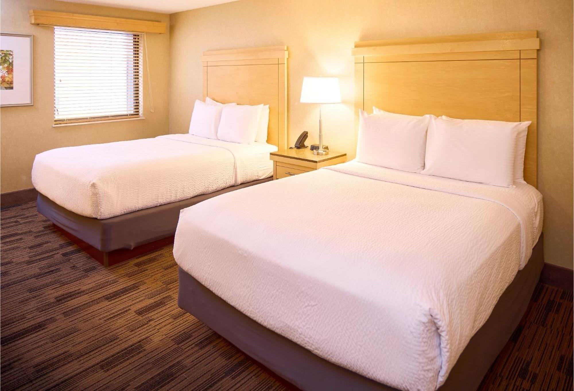 Livinn Hotel Cincinnati North/ שרונוויל מראה חיצוני תמונה