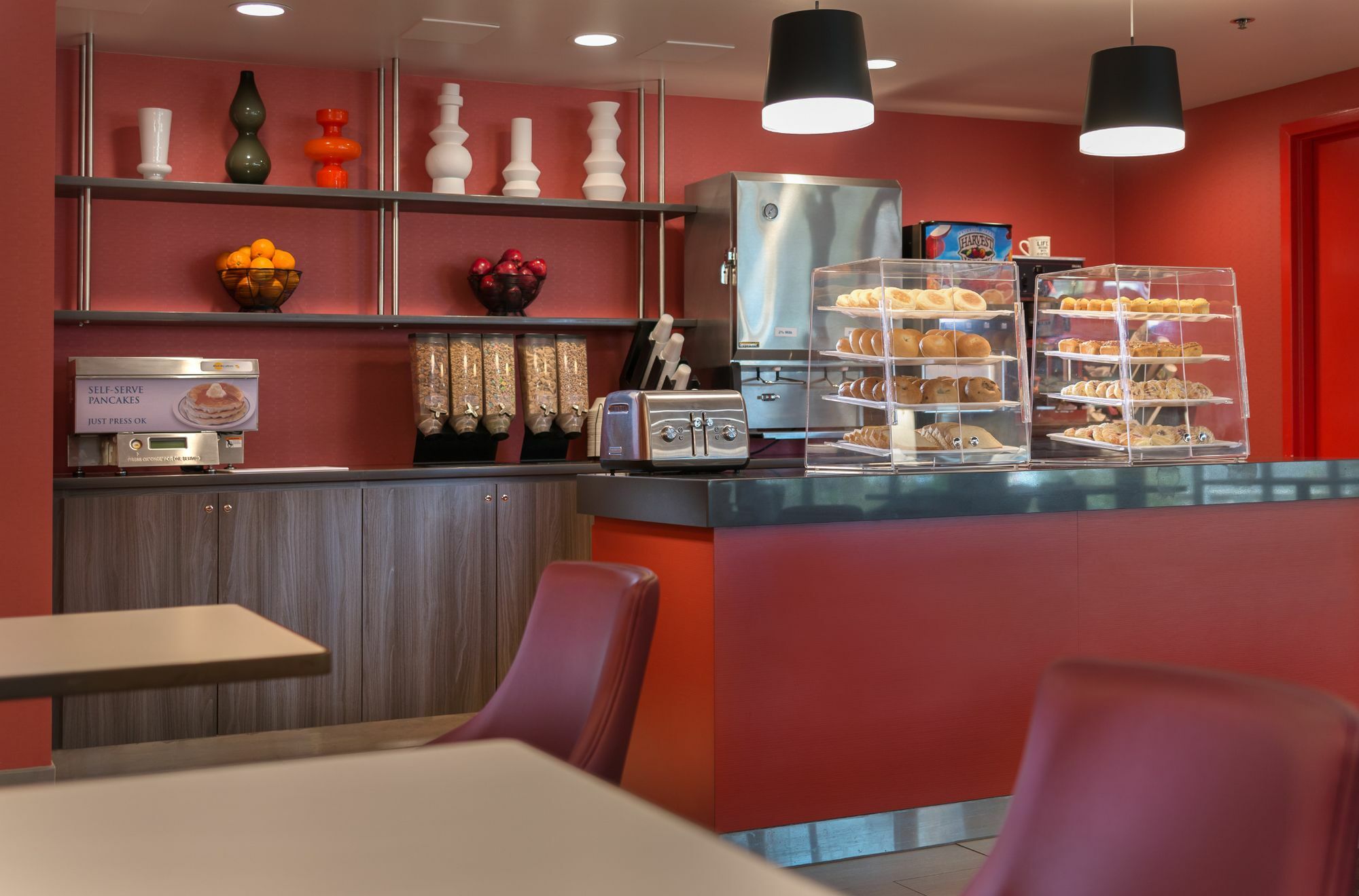 Livinn Hotel Cincinnati North/ שרונוויל מראה חיצוני תמונה